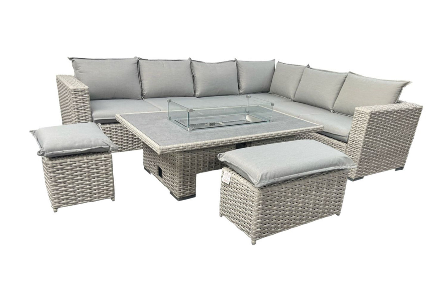 Indy Corner Garden Set